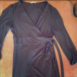 Ingrid and Isabel Maternity wrap dress size S